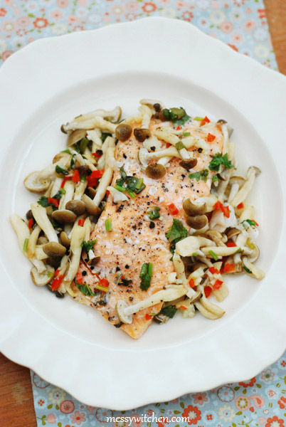 Healthy Steamed Salmon With Mushrooms